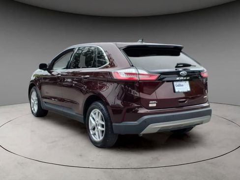 Used 2022 Ford Edge SEL w/ Convenience Package AWD/4WD image 3