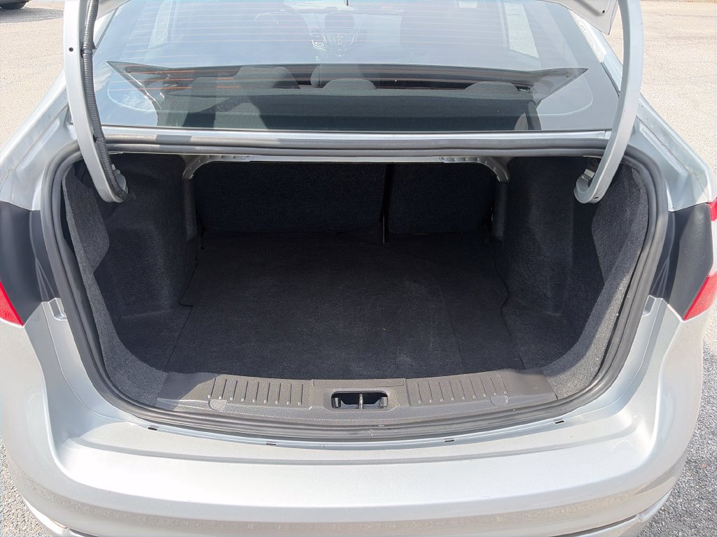 Used 2018 Ford Fiesta SE FWD image 22