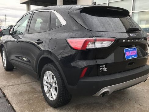 Certified 2021 Ford Escape SE image 17
