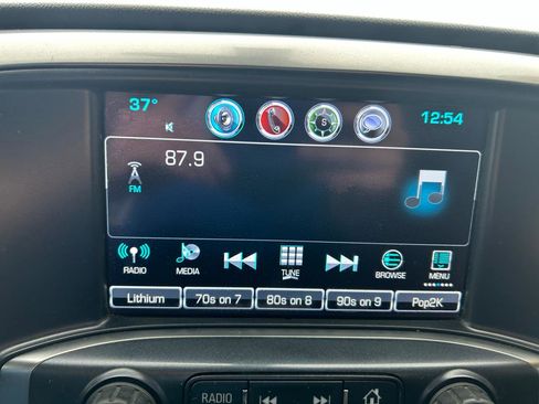 Used 2017 Chevrolet Silverado 1500 LT w/ All Star Edition image 21