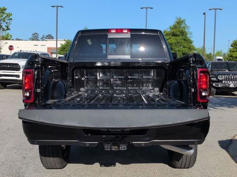 New 2026 RAM 2500 Tradesman AWD/4WD image 13