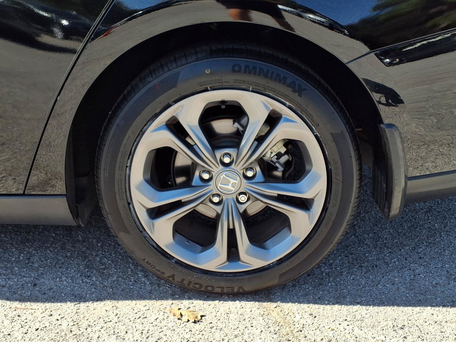 Used 2023 Honda Accord EX image 4