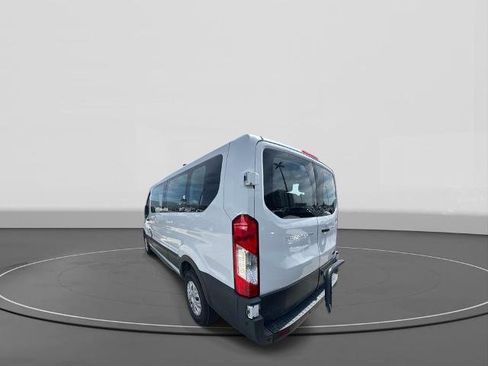 Certified 2021 Ford Transit 350 XLT RWD image 4