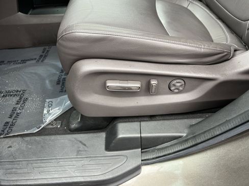 Used 2023 Honda Odyssey EX-L image 14