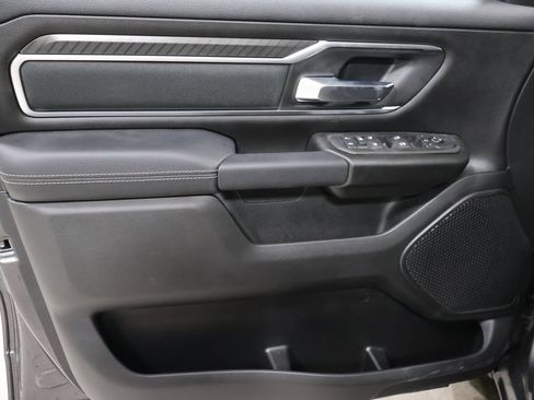 New 2026 RAM 1500 4x4 Crew Cab image 9