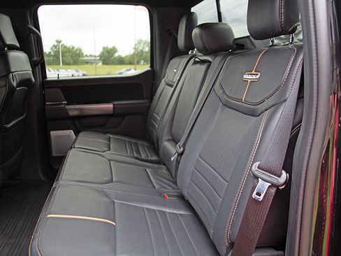 Used 2018 Ford F150 Lariat w/ Equipment Group 502A Luxury RWD image 23