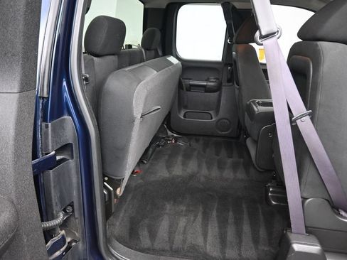 Used 2011 Chevrolet Silverado 1500 LS AWD/4WD image 47