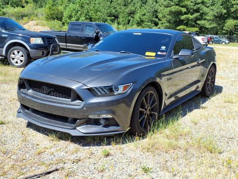 Used 2016 Ford Mustang GT w/ Black Accent Package RWD image 1