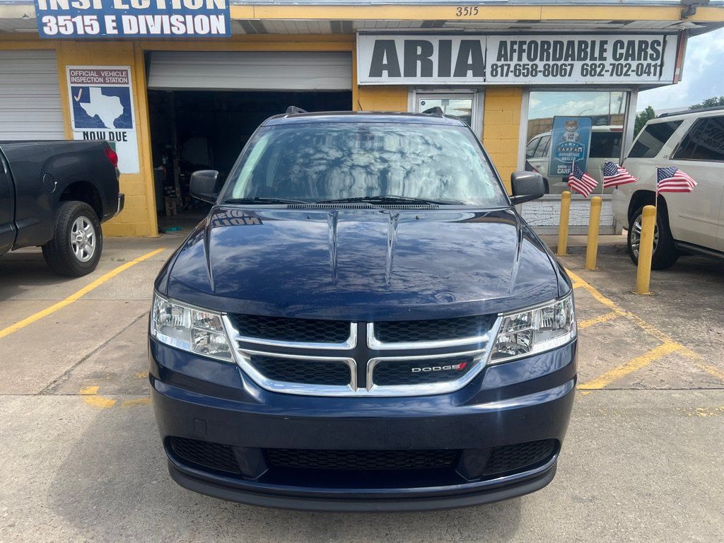 Used 2019 Dodge Journey SE FWD image 3