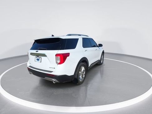 Used 2023 Ford Explorer Limited w/ Equipment Group 301A RWD image 8