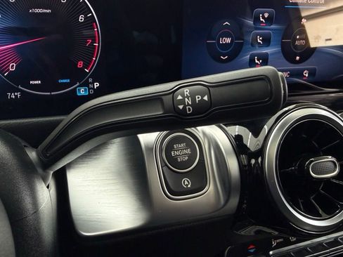 New 2026 Mercedes-Benz GLB 250 image 16