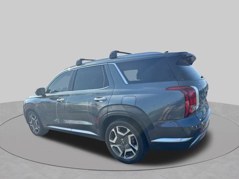 Used 2023 Hyundai Palisade Limited FWD image 10