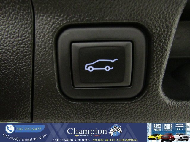 Certified 2023 GMC Acadia SLE w/ Driver Convenience Package FWD image 13