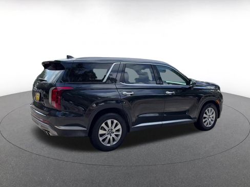 Used 2024 Hyundai Palisade SEL FWD image 12
