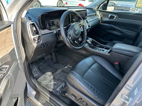 Certified 2023 Kia Sorento X-Line EX AWD/4WD image 10