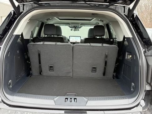 New 2026 Ford Explorer Active w/ Active Comfort Package image 5