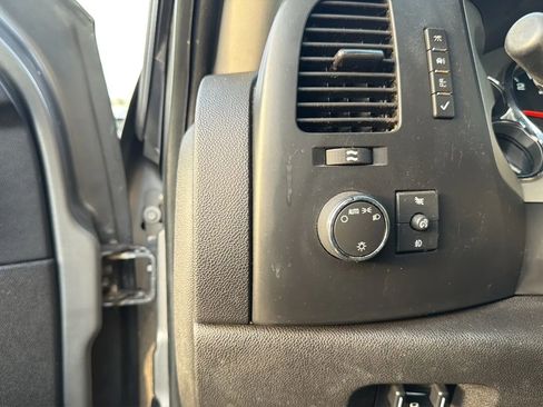 Used 2008 GMC Sierra 2500 SLE w/ SLE2 Preferred Package AWD/4WD image 65