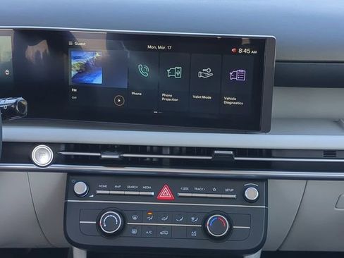 New 2025 Hyundai Tucson SE image 17