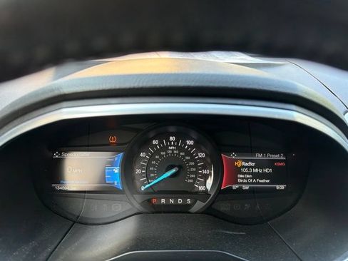 Used 2017 Ford Edge Titanium w/ Equipment Group 301A FWD image 8