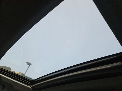 Used 2022 Subaru Outback Wilderness w/ Wilderness Package image 19