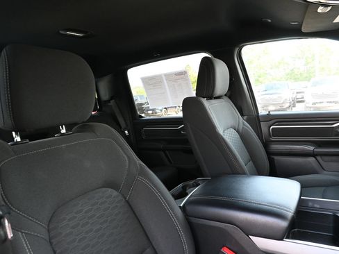 Used 2025 RAM 1500 Big Horn AWD/4WD image 31