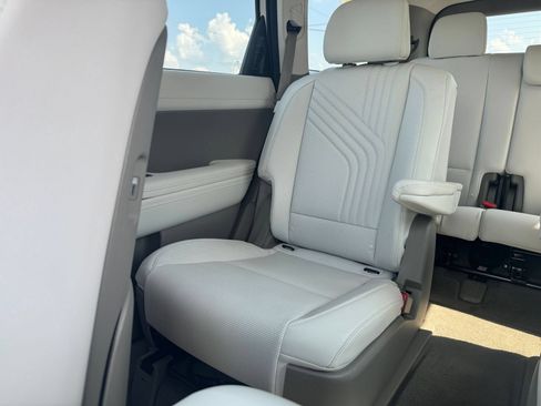 Used 2026 Hyundai Palisade SEL AWD/4WD image 43