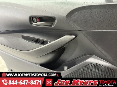 Used 2026 Toyota Corolla LE image 25
