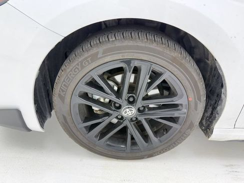 Used 2026 Toyota Camry SE w/ Convenience Package FWD image 7