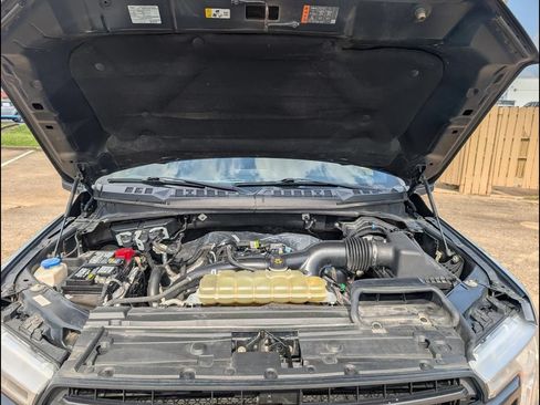 Used 2019 Ford F150 XLT w/ Equipment Group 302A Luxury AWD/4WD image 24