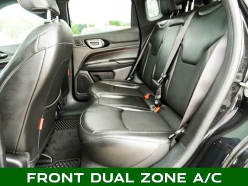 Used 2023 Jeep Compass Trailhawk image 8