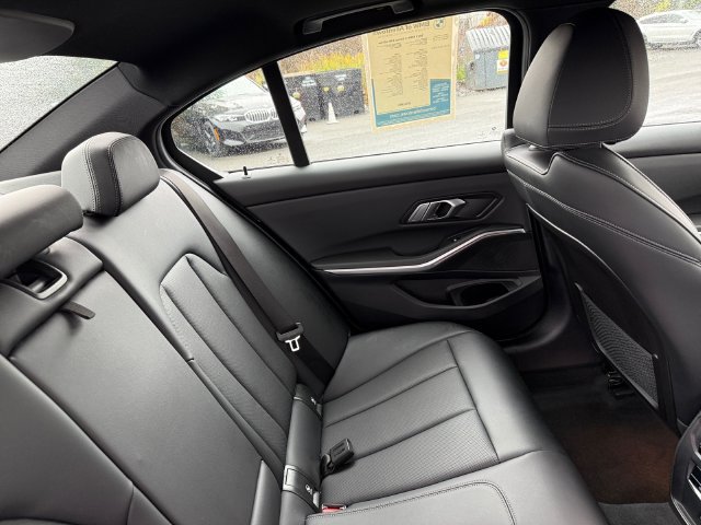 Used 2023 BMW 330i xDrive Sedan w/ Premium Package AWD/4WD image 19