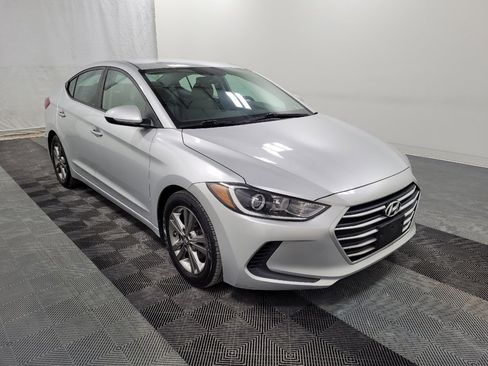 Used 2018 Hyundai Elantra SEL image 13