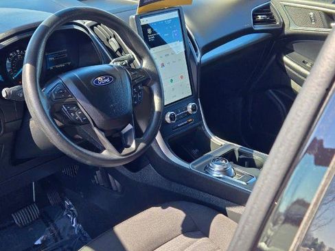 Certified 2024 Ford Edge SE w/ Black Appearance Package AWD/4WD image 25