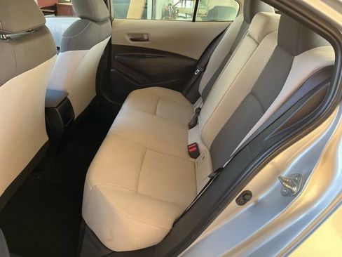 Used 2022 Toyota Corolla LE image 21