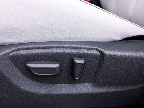 New 2026 Mitsubishi Eclipse Cross SEL image 10