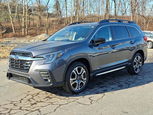 New 2026 Subaru Ascent Limited image 2