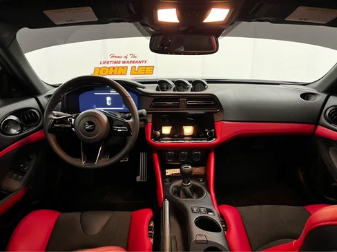 Used 2024 Nissan Z Performance w/ Floor Mat Package image 3