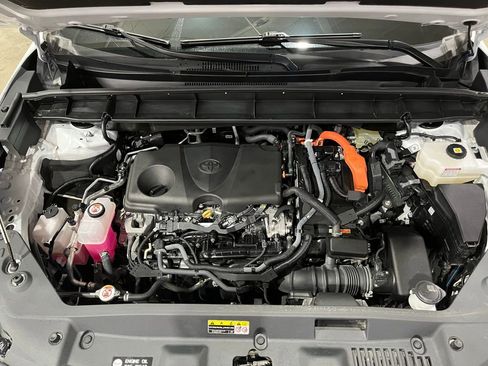 Used 2023 Toyota Highlander Bronze Edition image 6