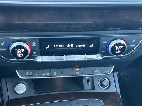 Used 2020 Audi Q5 2.0T Premium w/ Convenience Package image 21