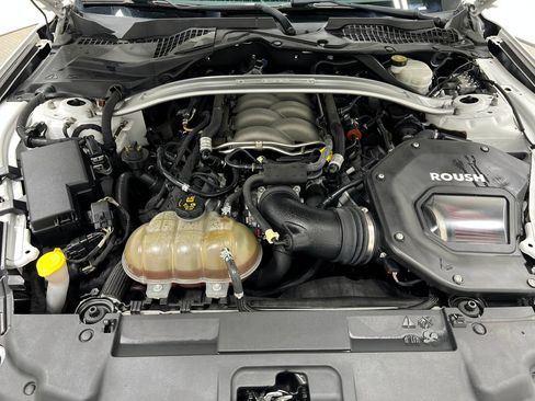 Used 2019 Ford Mustang GT Premium w/ GT Performance Package RWD image 29