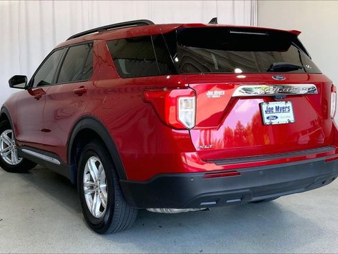 Used 2023 Ford Explorer XLT RWD image 5