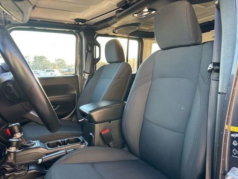 Certified 2021 Jeep Wrangler Unlimited Sport image 10