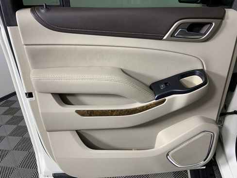 Used 2015 GMC Yukon XL Denali w/ Touring Package image 21