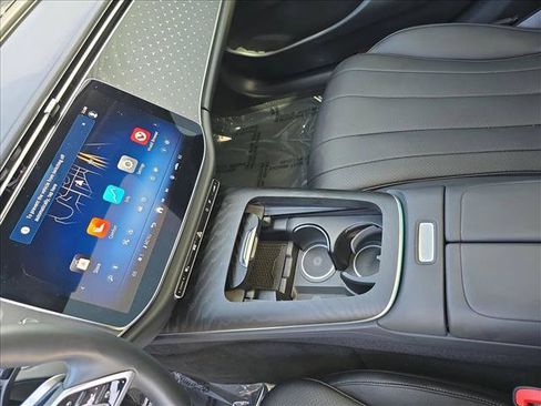 Used 2025 Mercedes-Benz E 450 4MATIC Sedan image 23