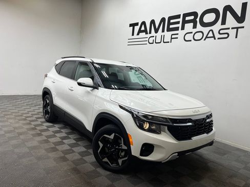 Used 2025 Kia Seltos EX AWD/4WD image 1
