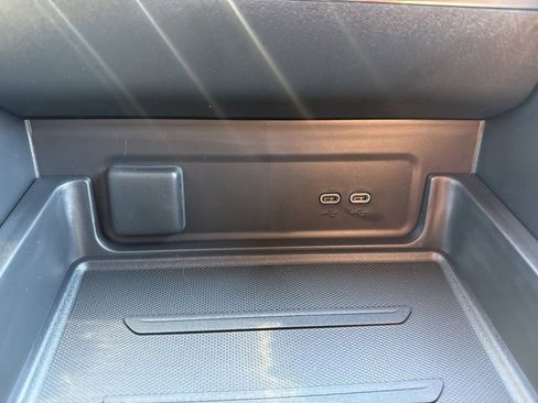 New 2026 GMC Sierra EV Elevation w/ LPO, Elevation Dark Package image 32