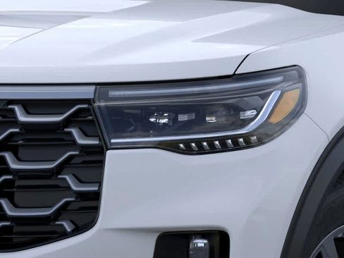 New 2026 Ford Explorer Platinum image 18