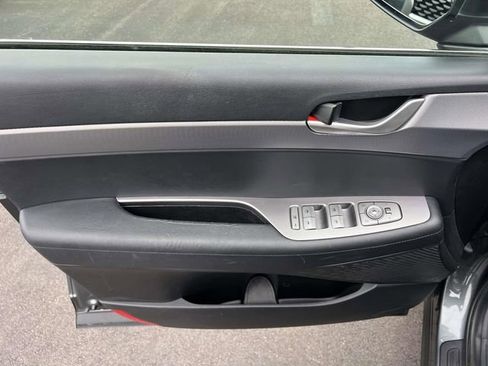 Certified 2022 Hyundai Palisade SE image 15