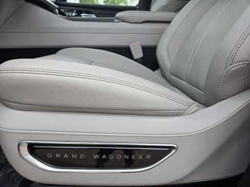 New 2026 Jeep Grand Wagoneer Summit w/ Rear Seat Video Group I AWD/4WD image 14