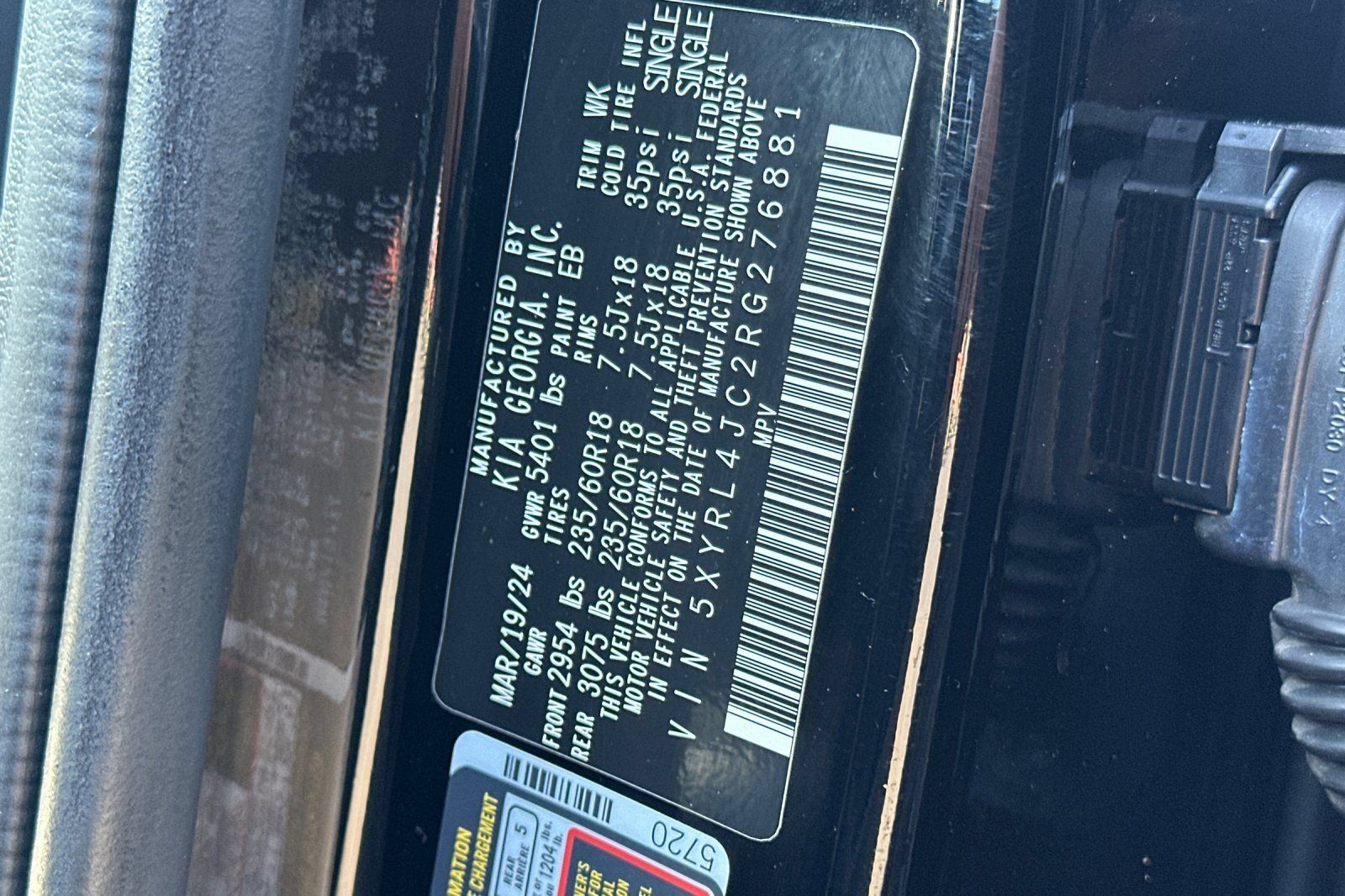 Used 2024 Kia Sorento S FWD image 41